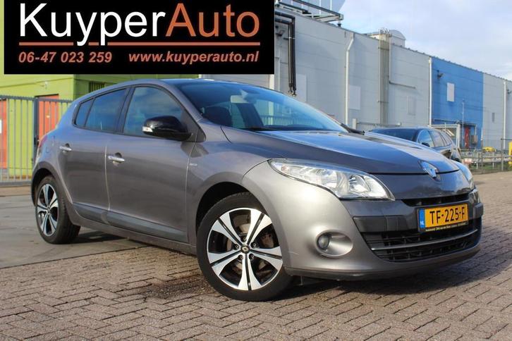 Renault Mégane 1.4 TCe Bose MULTIMEDIA TREKHAAK CLIMA, Auto's, Renault, Bedrijf, Te koop, Mégane, ABS, Airbags, Airconditioning