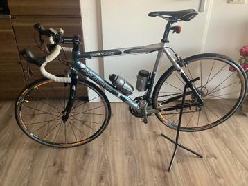 Vrijwel nieuwe Jan Janssen Eclypse racefiets 56 cm  beschikbaar voor biedingen