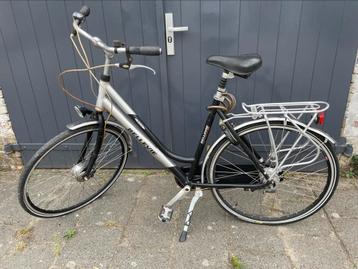 DAMESFIETS BELLIVUE beschikbaar voor biedingen