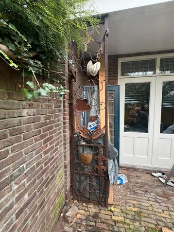 Roest metaal tuindecoratie - hekwerk beschikbaar voor biedingen