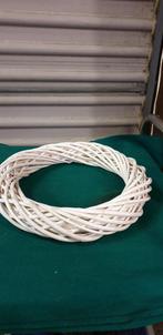 wilgenkrans wit groot, Ophalen of Verzenden, 'T Olde Gre-j, Info@toldegrej.nl, Endepoelstraat 20f Didam