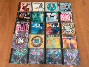 Turn up the bass House Party Megamix House cd cds beschikbaar voor biedingen