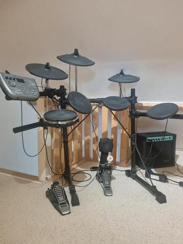 Elektrische drumstel met versterker Ringway TD90 beschikbaar voor biedingen