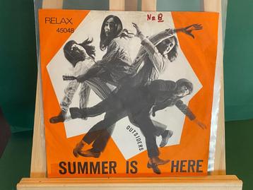 The Outsiders - Summer is here / Teach me to forget you beschikbaar voor biedingen