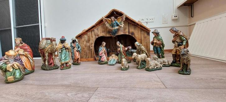 Oude GROTE Kerststal met Stenen Beelden, Antiek en Kunst, Antiek | Religie, Ophalen