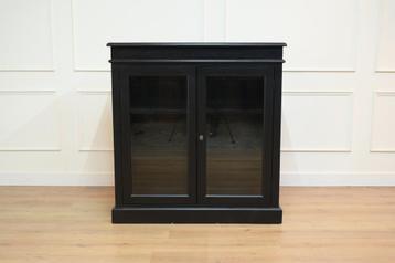 Klassieke kast, dressoir, vitrinekast, mahoniehout, zwart beschikbaar voor biedingen