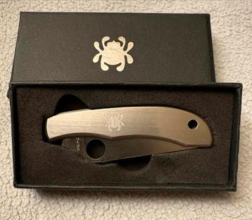 Spyderco Honeybee C137P sleutelhangermes beschikbaar voor biedingen