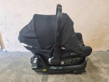 Nuna turtle air + isofix base beschikbaar voor biedingen