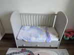 Ikea Gonatt ledikant of babybed met lades - licht grijs, Kinderen en Baby's, Kinderkamer | Bedden, Ophalen, Gebruikt, Minder dan 140 cm