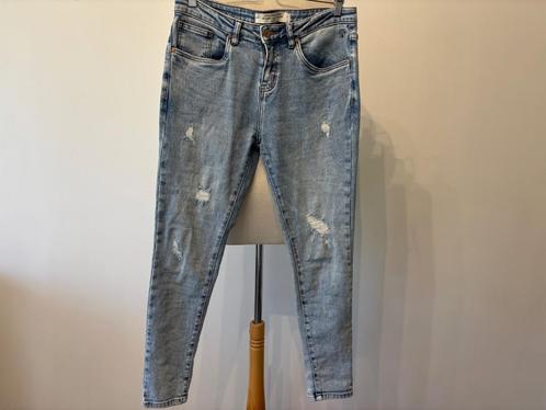 Broek van Circle of Trust maat 29 (=36), Kleding | Dames, Spijkerbroeken en Jeans, Zo goed als nieuw, W28 - W29 (confectie 36)