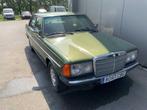 Mercedes - 250 6cyl - W123 - Oldtimer Real Barnfind 15.000km, Auto's, Overige brandstoffen, Mercedes-Benz, Bedrijf, Handgeschakeld