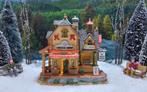 Lemax: Jenny's coffe shop voor in uw kerstdorp, Diversen, Kerst, Ophalen of Verzenden, Zo goed als nieuw