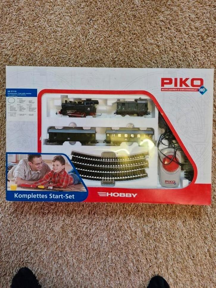 Piko Treinset Startset - Compleet en klaar voor gebruik!, Hobby en Vrije tijd, Modeltreinen | H0, Zo goed als nieuw, Treinset