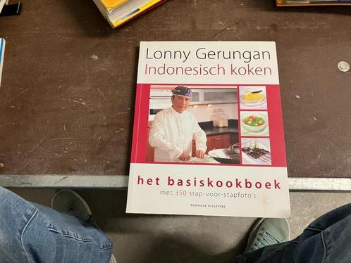 indische rijsttafel Indië indonesische keuken, Boeken, Kookboeken, Zo goed als nieuw, Azië en Oosters, Ophalen