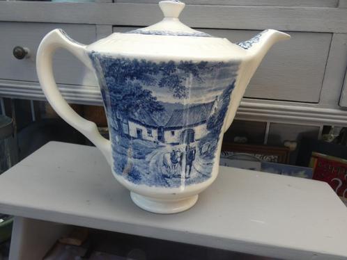 oude koffiepot/ oude theepot porselein/ Societe Ceramique, Antiek en Kunst, Antiek | Servies los, Ophalen of Verzenden