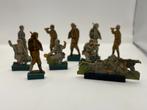 10x speelgoed soldaten karton, Hobby en Vrije tijd, Modelbouw | Figuren en Diorama's, Ophalen