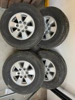 Toyota Hilux bandenset, Auto-onderdelen, 255 mm, 17 inch, Ophalen of Verzenden, Band(en)