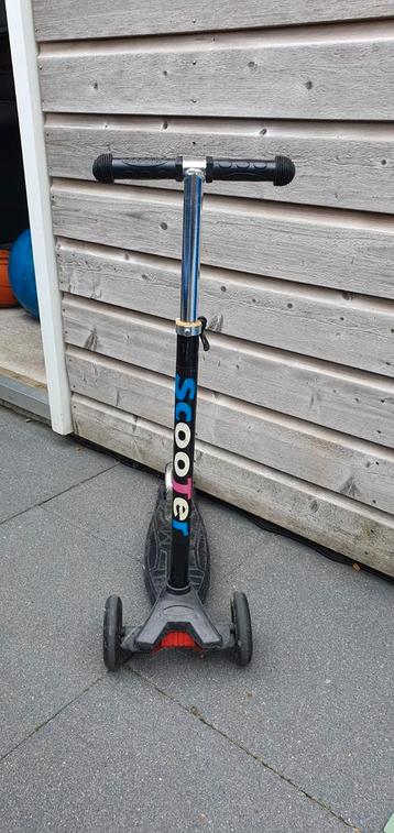 kinderstep 3 wiel
Lichtgevend Kleuters Step merk: Scooter  beschikbaar voor biedingen