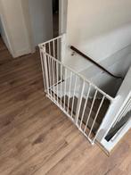 Trap hekje met hoek, Ophalen, Zo goed als nieuw, Klemhekje, Metaal of IJzer