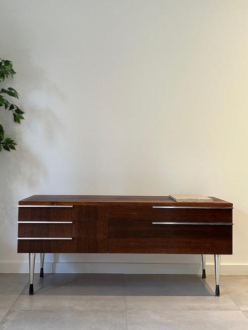 Scandinavian Lowboard, Huis en Inrichting, Kasten | Dressoirs, Zo goed als nieuw, 100 tot 150 cm, 25 tot 50 cm, Met lade(s), Teakhout
