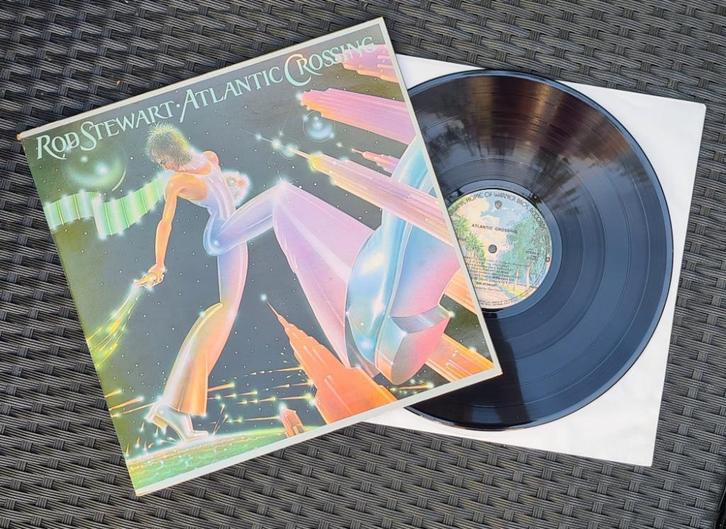 ROD STEWART - Atlantic crossing ( LP; NMINT ), Cd's en Dvd's, Vinyl | Rock, Zo goed als nieuw, Poprock, 12 inch, Ophalen of Verzenden