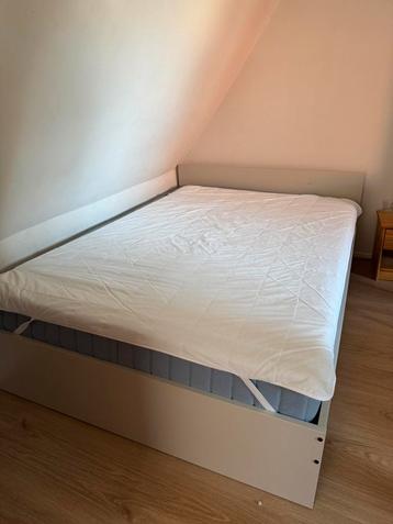 Tweepersoonsbed 160x180