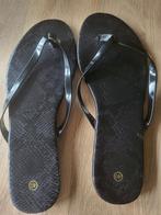 Zwarte slippers (40), Ophalen of Verzenden, Zo goed als nieuw, Zwart