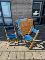 Partij van 16 vintage luxe gestoffeerde klapstoelen ‘80, Ophalen of Verzenden, Zo goed als nieuw, Hout, Stapelbaar