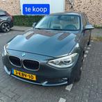 BMW 116i EDE. Upgrade 5DRS LEDER NAVI TREKHAAK APK 4/26, Auto's, 1-Serie, Achterwielaandrijving, Beige, 4 cilinders