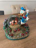 Disney globe met speeldoos. Donald, Knabbel en babbel, Verzamelen, Ophalen of Verzenden, Zo goed als nieuw