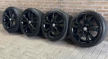 5x112 18 inch VW Golf velgen winter banden 225 40 18 seat beschikbaar voor biedingen