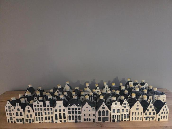 KLM huisjes  - grote verzameling 57 stuks, in perfecte staat, Verzamelen, KLM Huisjes, Nieuw, 1 t/m 20, Gevuld, Ophalen of Verzenden