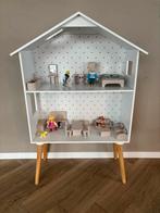 Petit Amelie Poppenhuis met Meubels & Poppetjes, Ophalen, Gebruikt, Poppenhuis