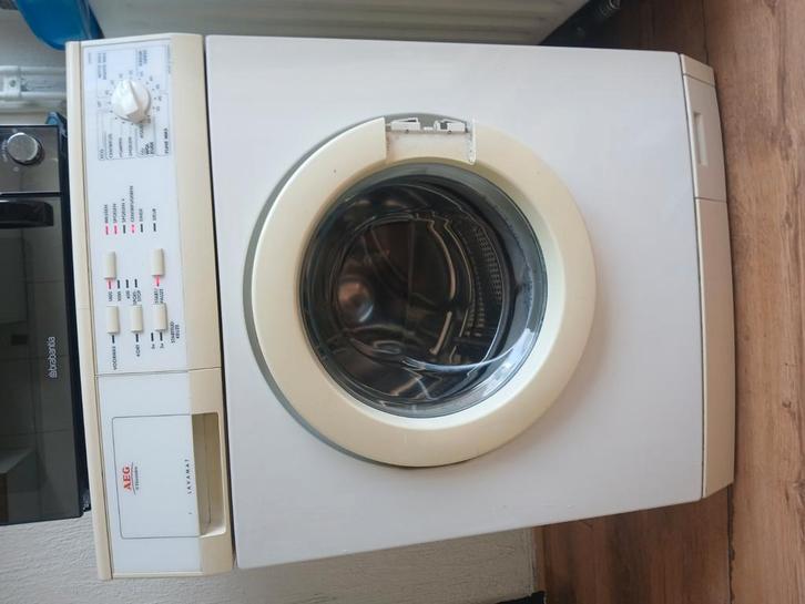 AEG - lavamat., Witgoed en Apparatuur, Wasmachines, Gebruikt, 85 tot 90 cm, 1200 tot 1600 toeren, Ophalen