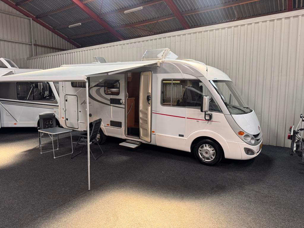 Burstner Aviano i640 uit 2009, Caravans en Kamperen, Integraal, Luifel, Ringverwarming, Fiat
