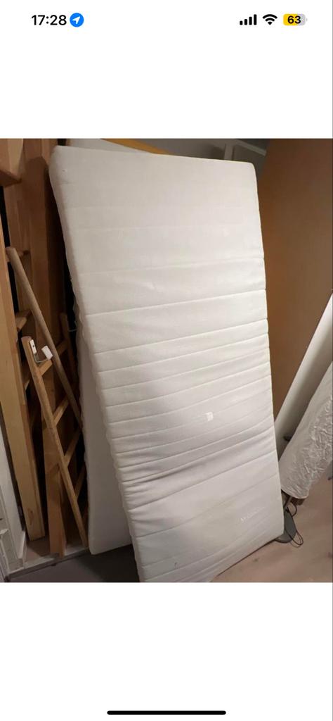 2 M-concept matrassen 90x220, medium hard, z.g.a.n., Huis en Inrichting, Slaapkamer | Matrassen en Bedbodems, Ophalen, 90 cm, Eenpersoons