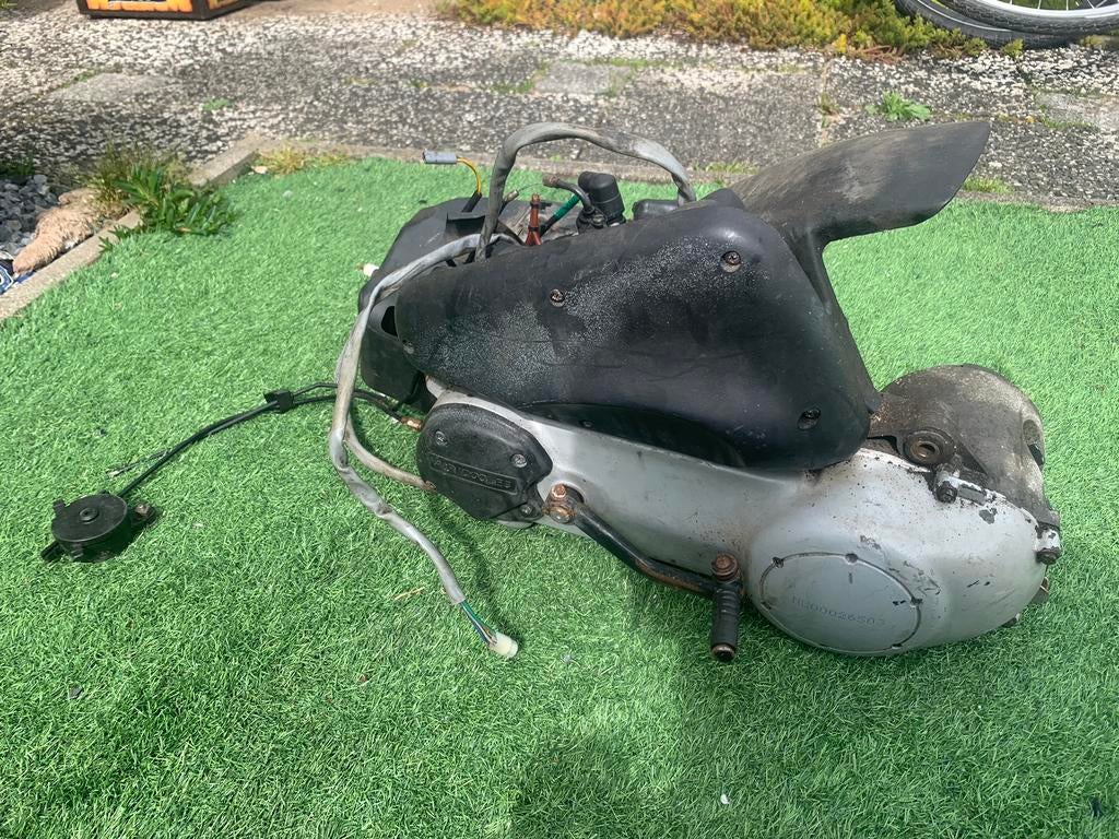 Typhoon blok 50cc 2t, Ophalen, Zo goed als nieuw