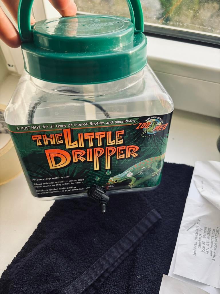 Dripper voor reptielen, Dieren en Toebehoren, Reptielen en Amfibieën | Toebehoren, Ophalen of Verzenden, Zo goed als nieuw, Overige typen