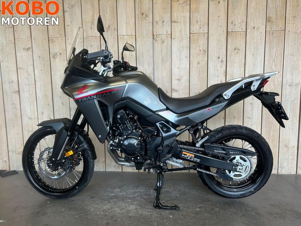 Honda XL750 TRANSALP (bj 2023), Motoren, Motoren | Honda, 750 cc, 2 cilinders, HONDA, Bedrijf