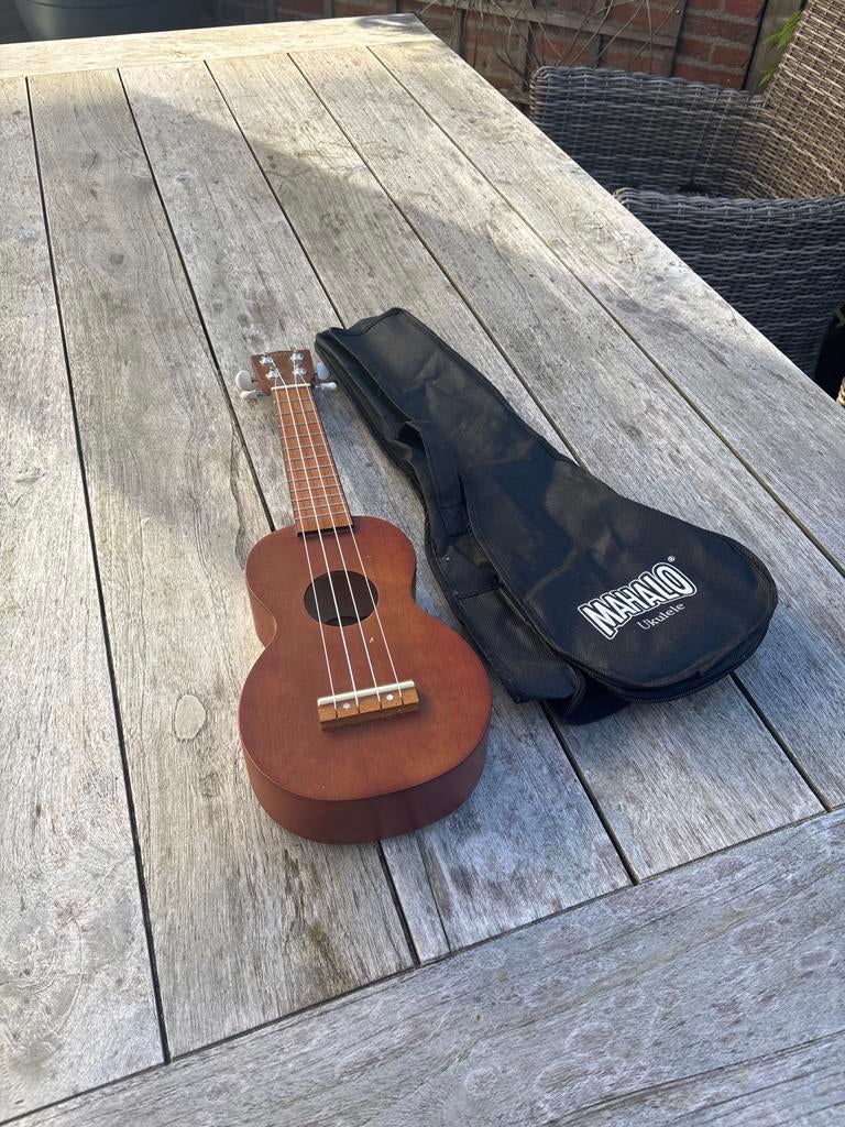 Mahalo Ukelele met hoes, Muziek en Instrumenten, Ophalen of Verzenden, Zo goed als nieuw, Overige typen, Met koffer