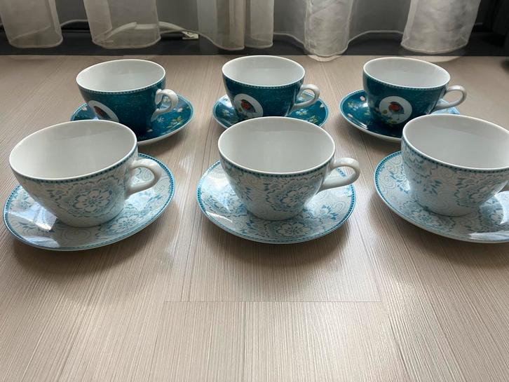 Albert Heijn Theeservies 12 stuks, Huis en Inrichting, Keuken | Servies, Zo goed als nieuw, Overige stijlen, Porselein, Ophalen