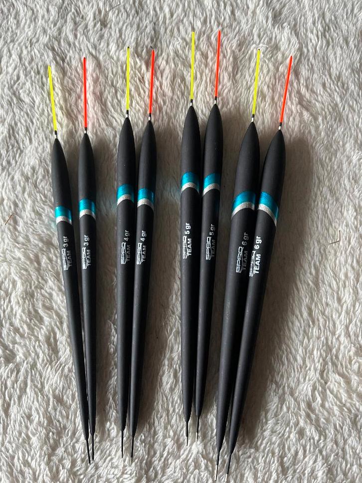 adv 222 / NIEUW serie 8 dobbers SPRO, Watersport en Boten, Hengelsport | Witvissen, Nieuw, Dobber of Lood, Ophalen of Verzenden