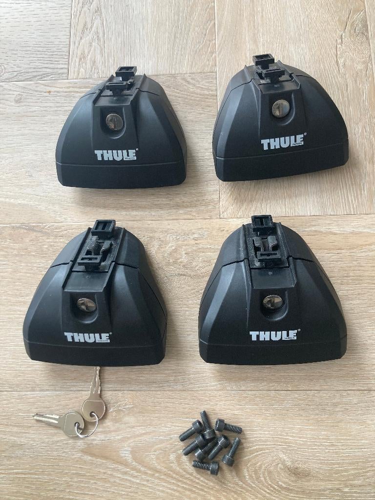 Thule Rapid System 753 Voetenset, Auto diversen, Dakdragers, Ophalen of Verzenden, Zo goed als nieuw
