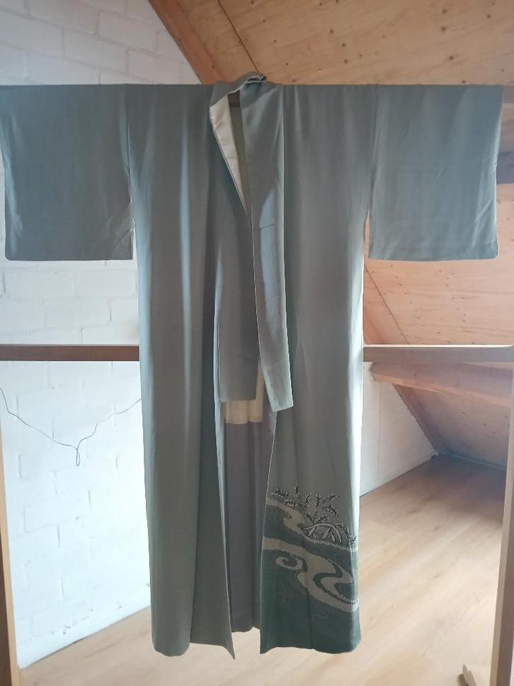 Traditionele Japanse Kimono green, Antiek en Kunst, Antiek | Kleding en Accessoires, Ophalen of Verzenden