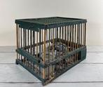 Vintage Frans groen houten vogelkooi met ruif en voerpotje, Antiek en Kunst, Ophalen of Verzenden