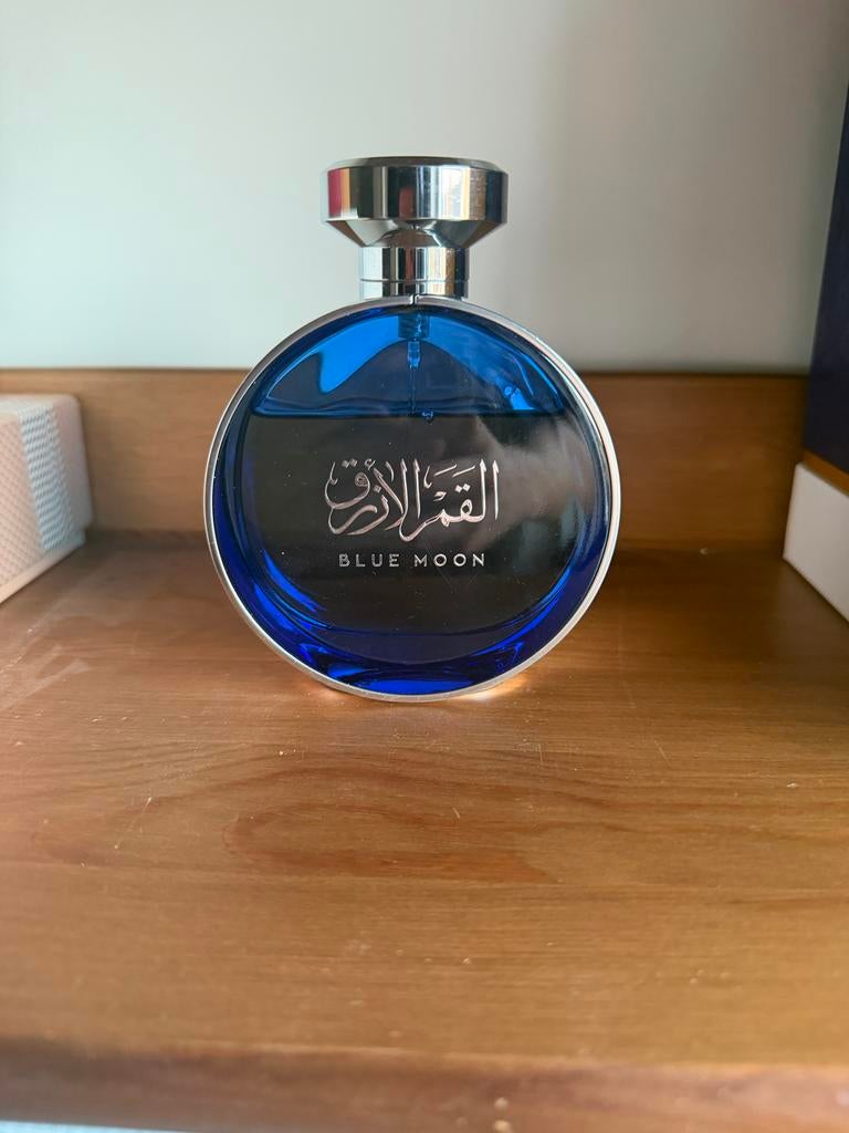 Blue Moon Arabian Oud Parfum, Ophalen of Verzenden, Zo goed als nieuw