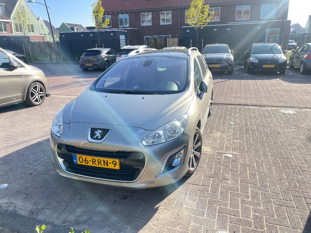Peugeot 308 1.6 THP Allure, Auto's, Voorwielaandrijving, Stof, Beige, 7 stoelen