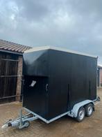 Zeer grote Henra gesloten aanhanger, Ophalen, Zo goed als nieuw