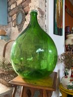 demijohn of gistfles, een klassieke grote glazen fles, Ophalen