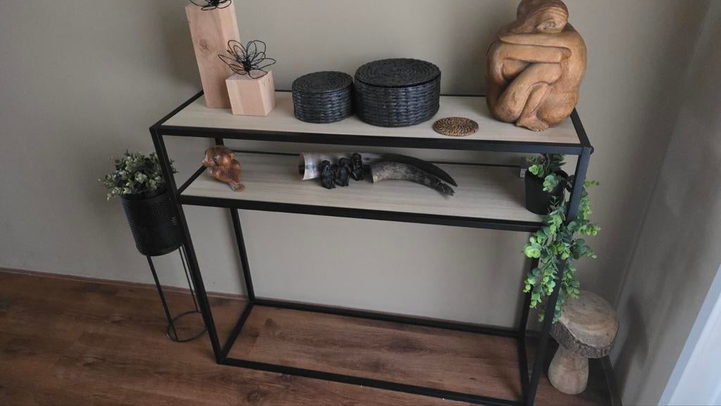 Mooie sidetable / haltafel zonder accessoires, Huis en Inrichting, Tafels | Sidetables, Ophalen, 25 tot 50 cm, Rechthoekig, 100 tot 150 cm